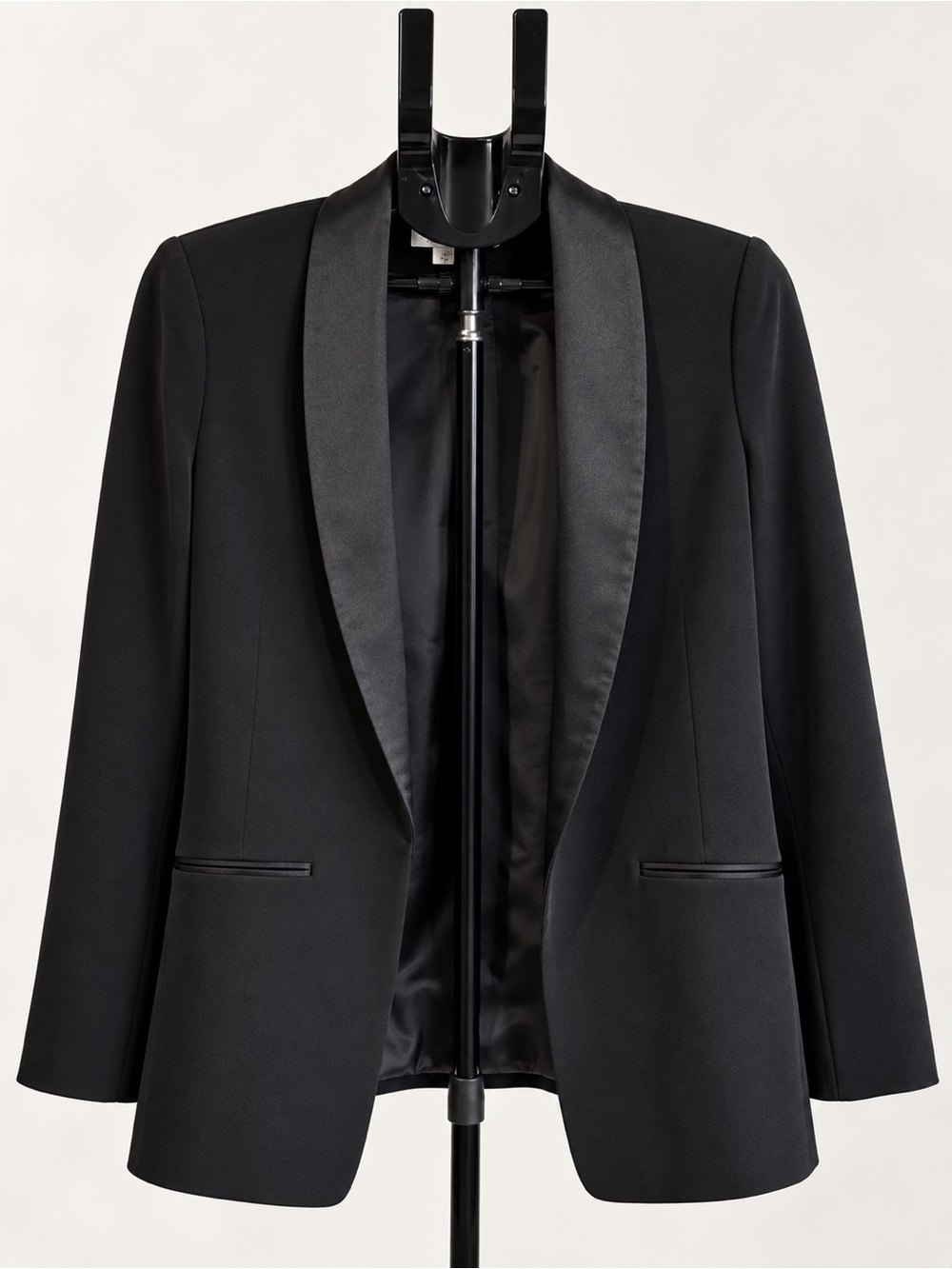 Elizabeth James Black Open Front Blazer Jacket
